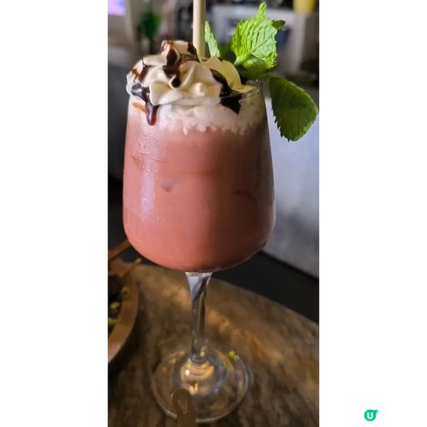 元朗一間酒吧串燒店必食即燒乳豬