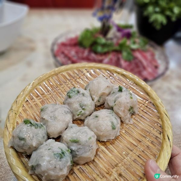 平嘆火鍋 不收加一茶芥及醬油