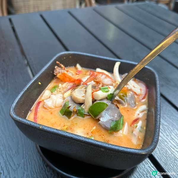 銅鑼灣鬧市下Chill嘆泰國菜