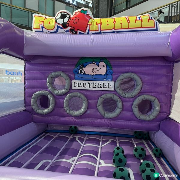 暑假小朋友放電好去處-荷里活廣場8千尺巨型充氣彈床 