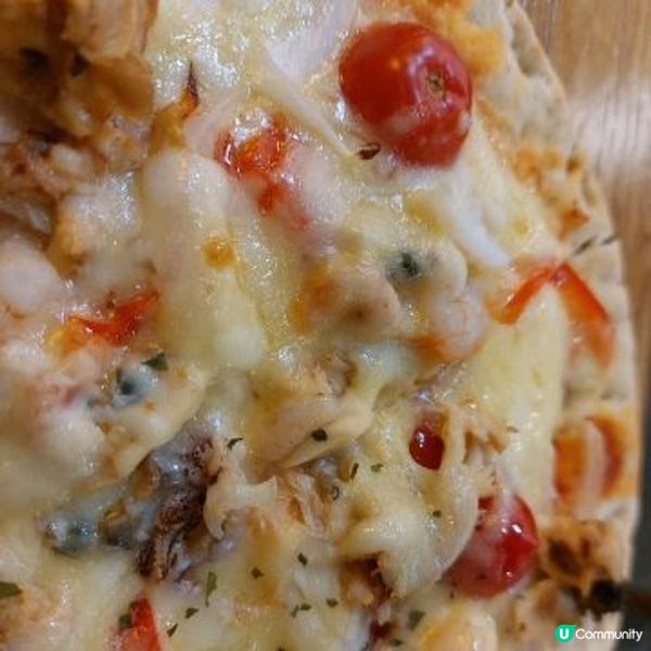 烤大啡菇野菌芝士意大利飯嘅大啡菇以烤焗形式，保持肉質豐厚多汁...