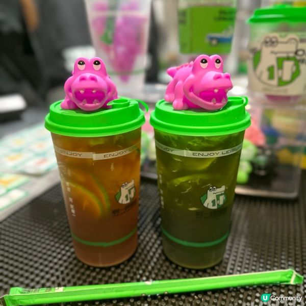 鱷魚仔吉祥物．手打檸檬茶
