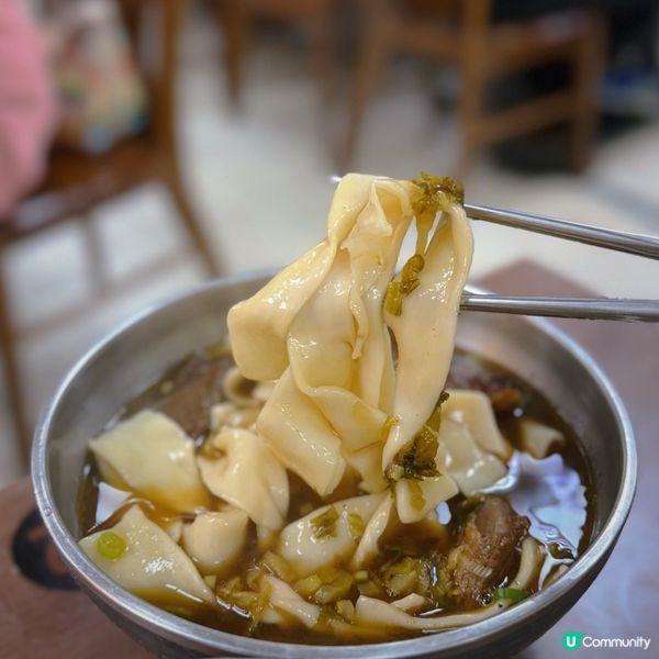 《台北》藏身西門町萬年大樓🏅台灣牛肉麵