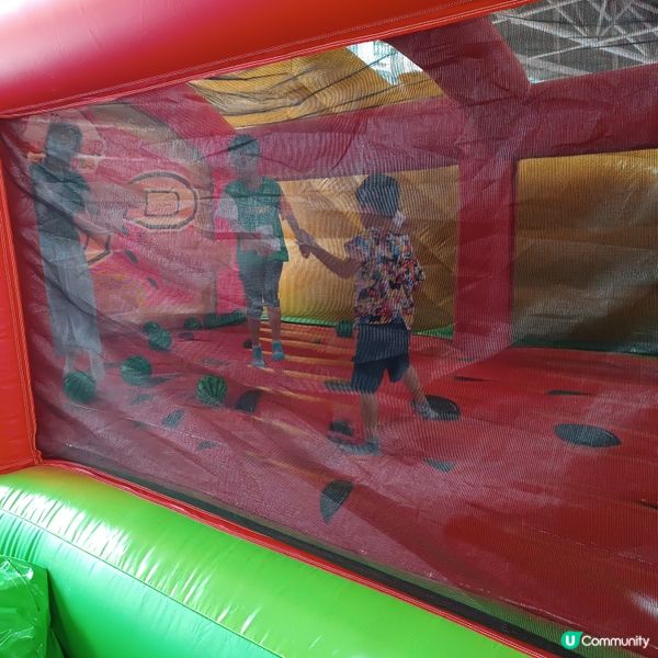 暑假親子玩樂新去處！杏花新城運動補給站和充氣水果樂園