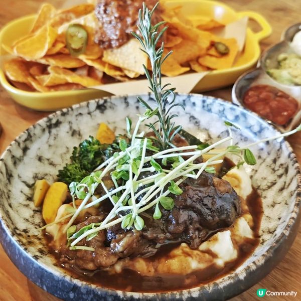 人氣🔥樓上👍高質🍽️西餐