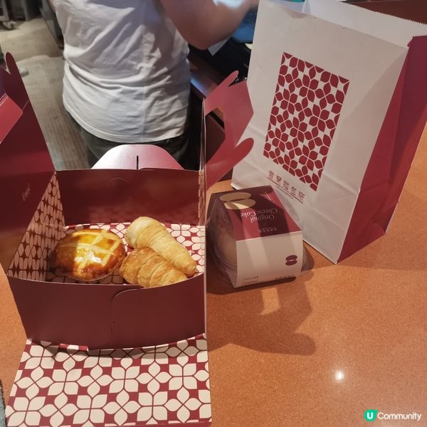 傳統糕點及港式麵包，讓人愛不釋手！😍