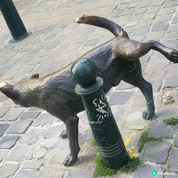 尿尿小狗 Zinneke Pis 