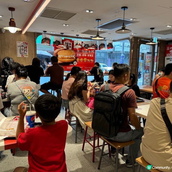 KFC x 《死侍與狼人》😍