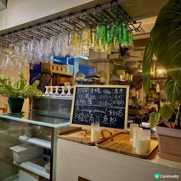 菜式別具風格特色的打卡樓上Cafe🍽️