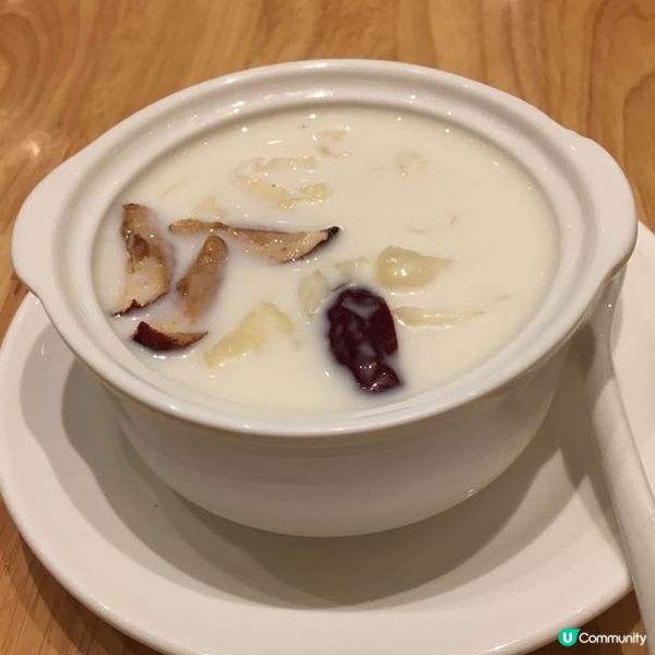 桂圓百合紅棗糖水很滋潤