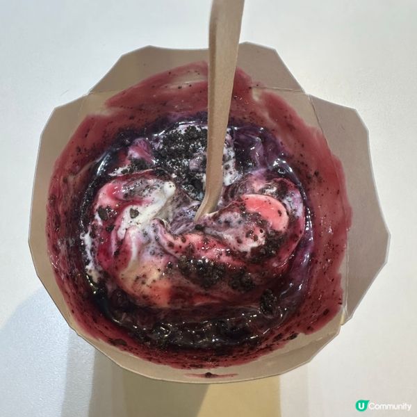 麥當勞新出藍莓oreo麥旋風