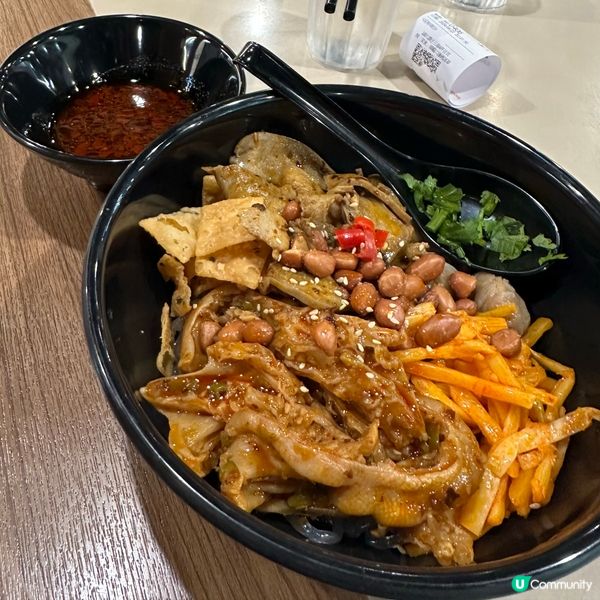 譚仔三哥米線新出獨門三酸撈薯粉