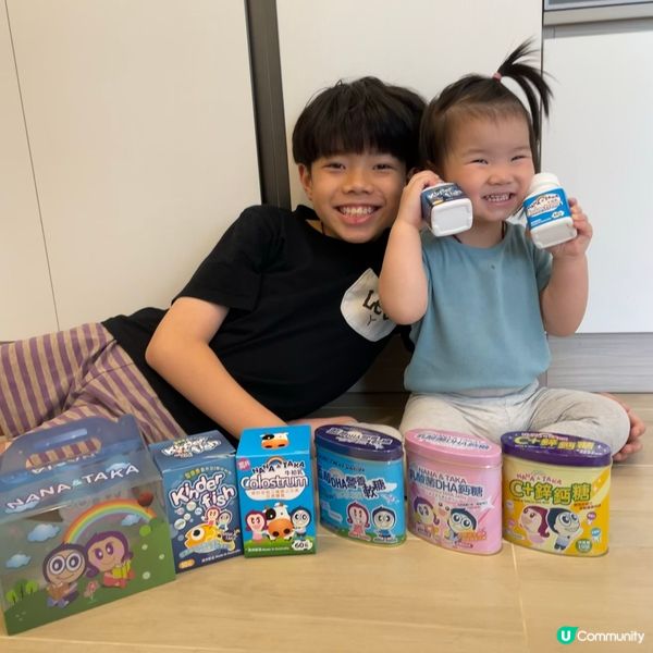 暑假補腦糖🍬  
豆仔玩電話太多，要食返啲補腦糖啦！🧠