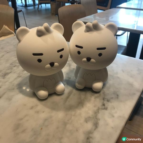KAKAO FRIENDS STORE 弘大旗艦店食玩買