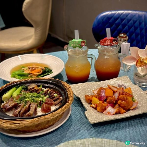 一飯兩食必嚐自家招牌臘味煲仔飯🍹