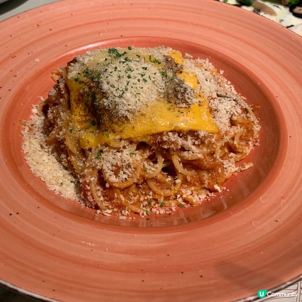 芝士焗肉醬意粉