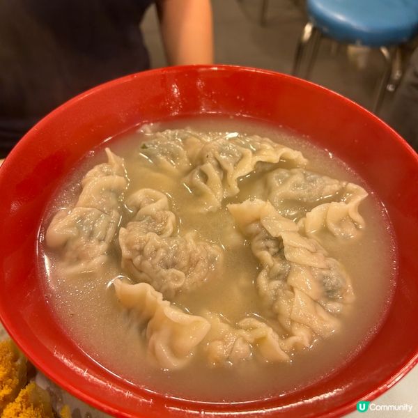 太子脹卜卜餃子🥟|邪惡金沙煎餃配小食