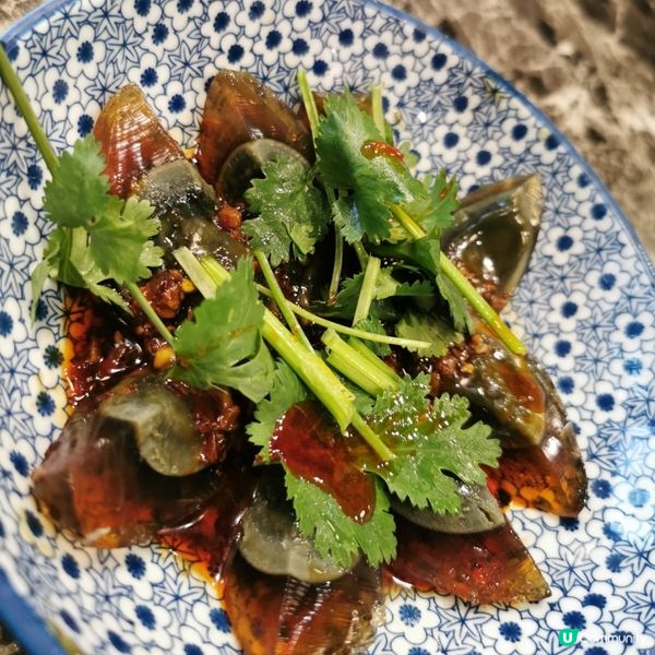 唔知大家鍾唔鍾意食皮蛋呢你碟皮蛋真係幾好味而且影相仲要好靚呀...