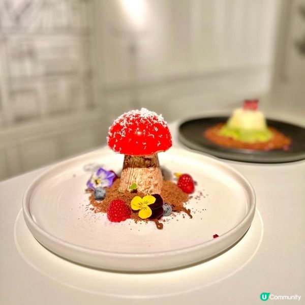 灣仔黑白手繪Cafe｜ULURU