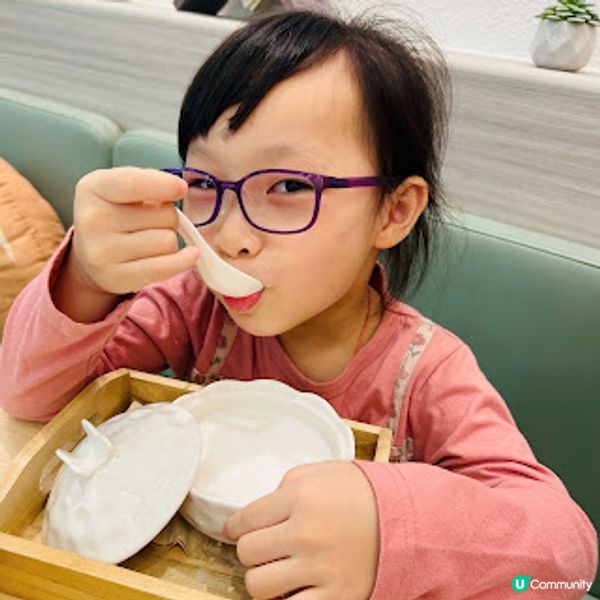 點食都五肥 ~ Almond Dessert 杏甜品