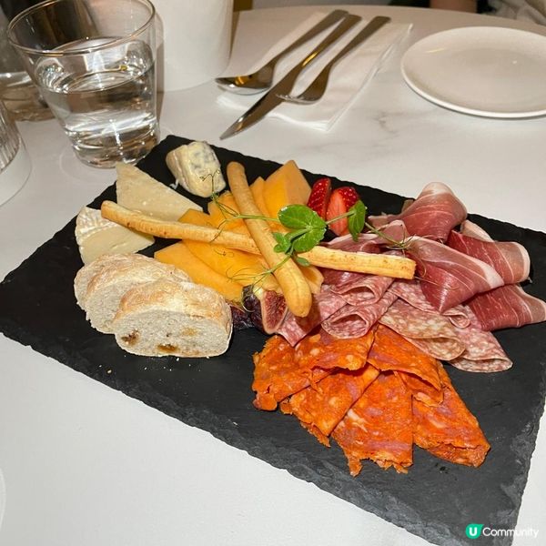 香港公園內 人工湖旁進餐 Pondside💕環境非常優美