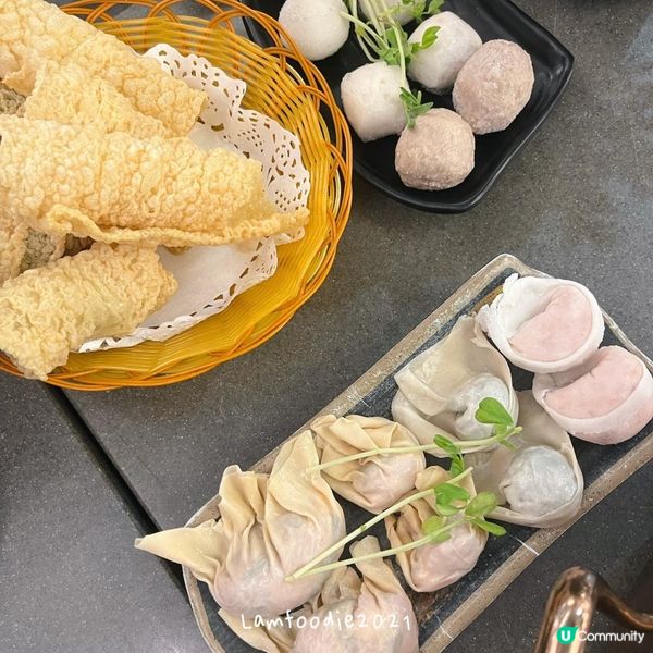 九龍城新派椰子雞火鍋