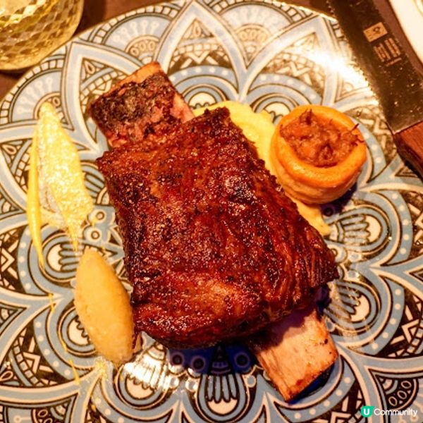 【飲食】灣仔．富有香港本土特色的高質隱世扒房｜後街牛扒