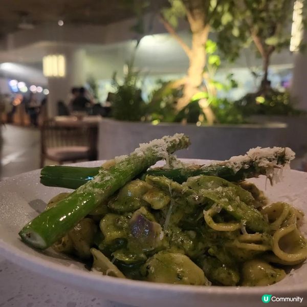 集餐廳、酒吧同埋文化展覽嘅全新概念店