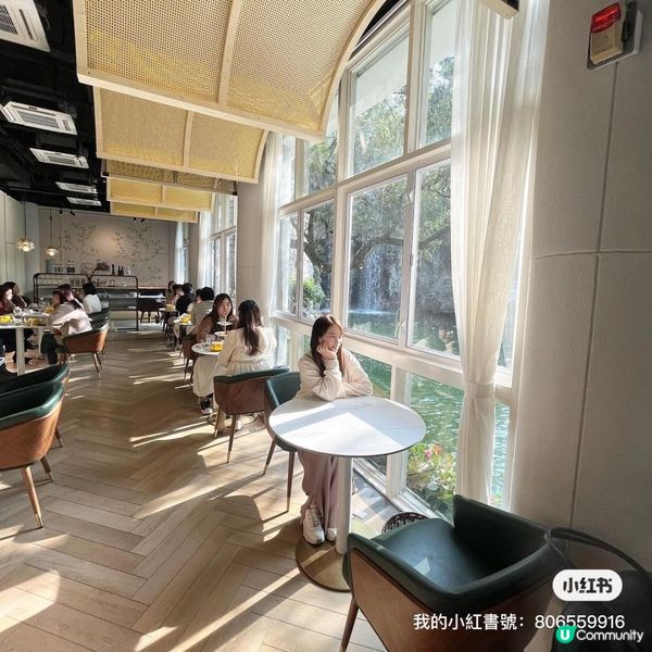 金鐘香港公園x湖畔Pondside Cafe！歐陸玻璃小屋中慢歎英式下午茶🫖只需$488