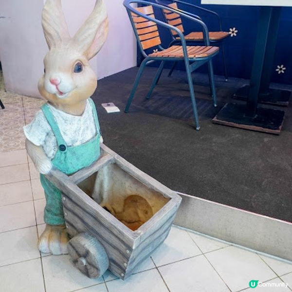 【飲食】元朗．揉合美食與咖啡的本土Cafe｜彩虹主題 & 寵物Friendly｜Rainbow Bistro