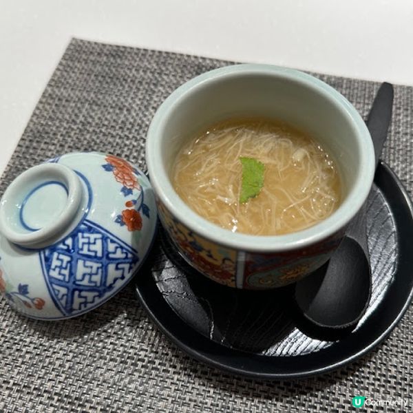 白色調清新風格的廚師發辦 《Hiru Omakase 日》