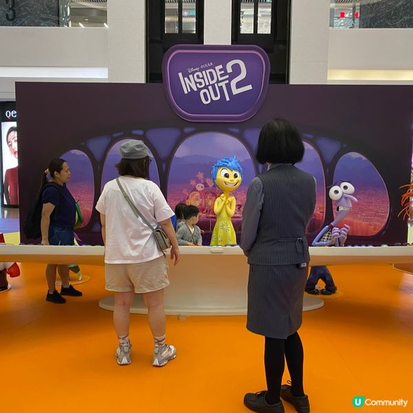 迪士尼反轉腦朋友岩曬大人小朋友打卡影相留念