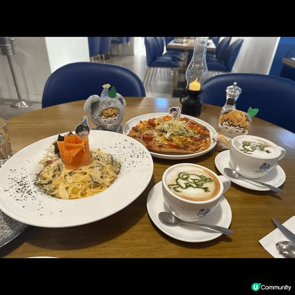 一間在黃埔的主題西餐廳，餐廳環境舒服，主色更為藍色及白色的希...