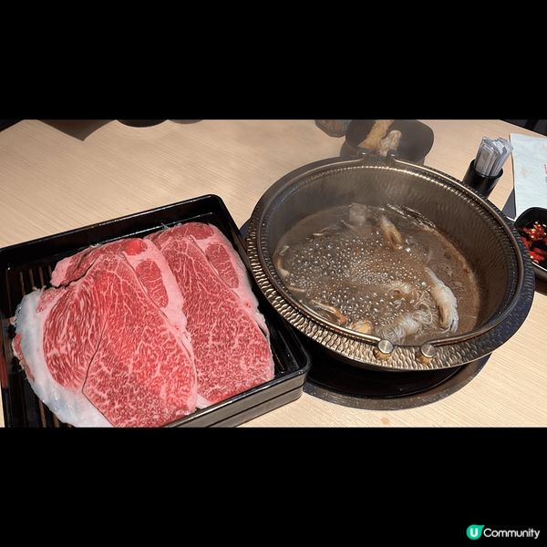 本來以為佢玩下gimmick，點知個壽喜燒真係唔錯，仲要全程...