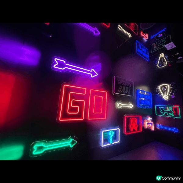 這是在「香港大富翁夢想世界」的打卡照片，這是全球首個大富翁的...