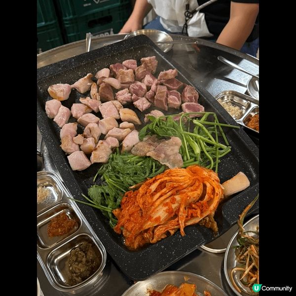 首爾之旅最鍾意?一餐就係水芹菜烤肉。水芹菜獨特味道配上烤肉真...