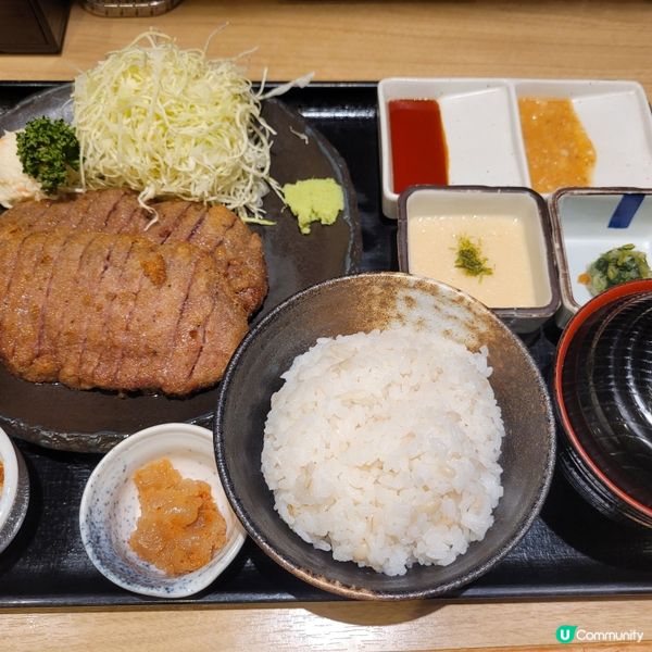 淺草雷門人氣炸牛排 Asakusa Gyuukatsu