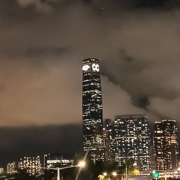 迷人的香港夜景，🤩🌃光影變幻！