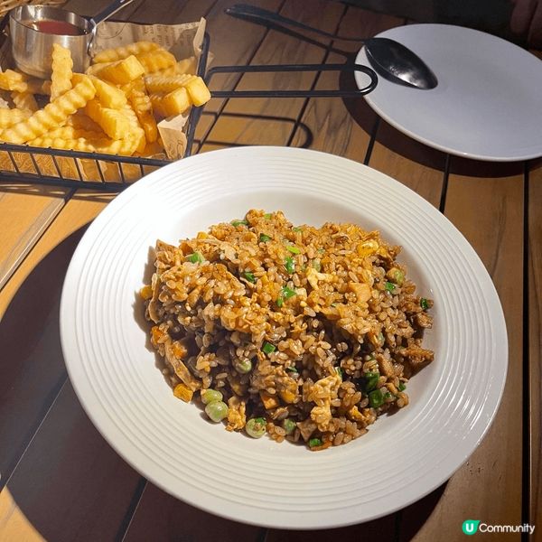 小城有大愛！趁著暑假尾聲帶大家走進宮崎駿動漫色彩世界，黎到位...