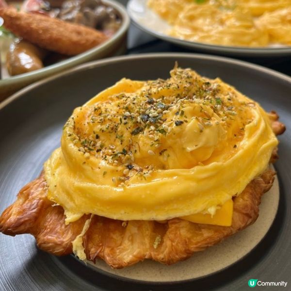 休閒咖啡西餐廳·環境優美，座位舒適·適合三五知己聚餐🥰