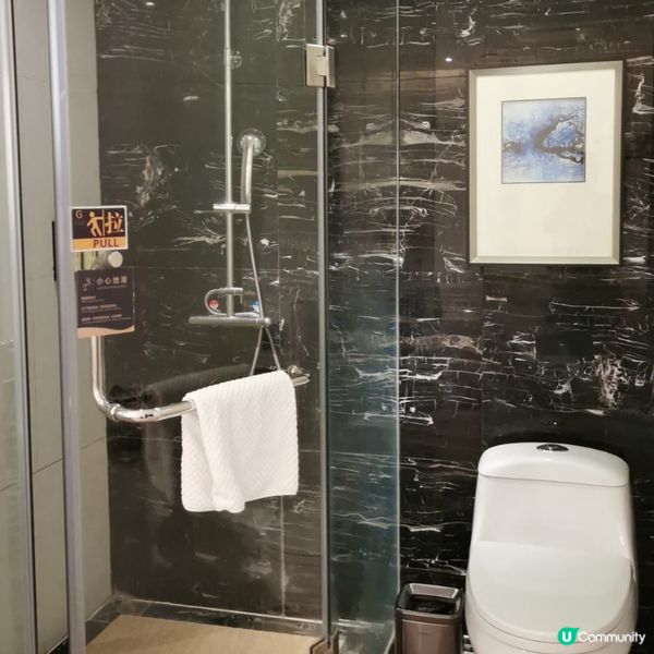 🎈酒店嘅浴室除咗有企缸仍然有浴缸淨啊,可以影相打卡,又可以浸...