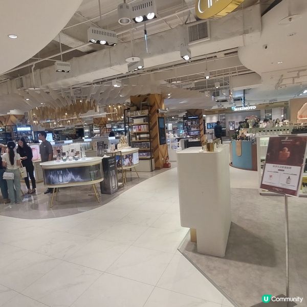 漢神巨蛋購物廣場