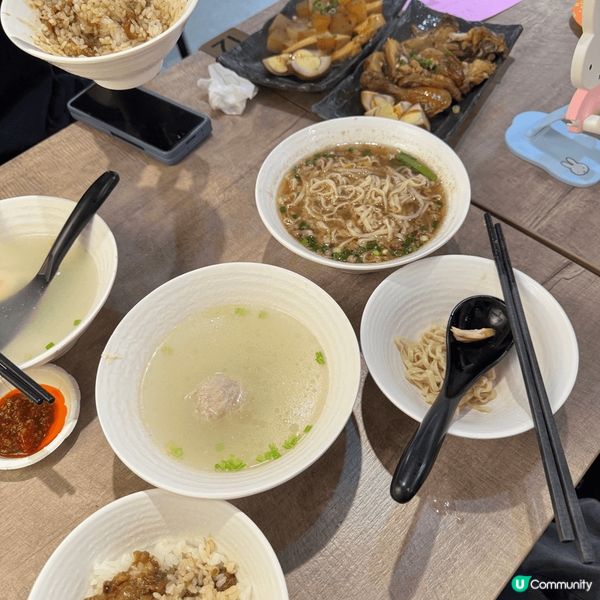 去旅行當然要試下當地最出名既餐廳，多得IG多分享，我?先可以...