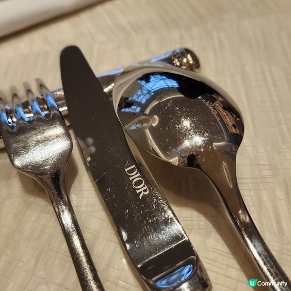 讓您享受甜品的藝術👍 ～ DIOR Café 