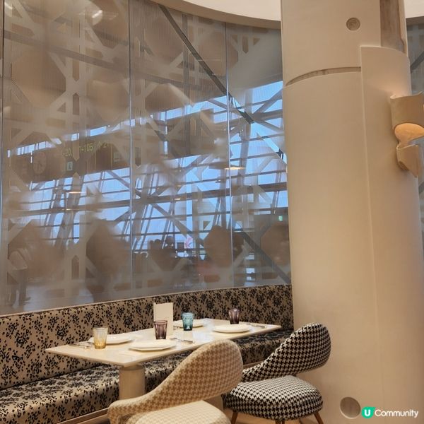 讓您享受甜品的藝術👍 ～ DIOR Café 