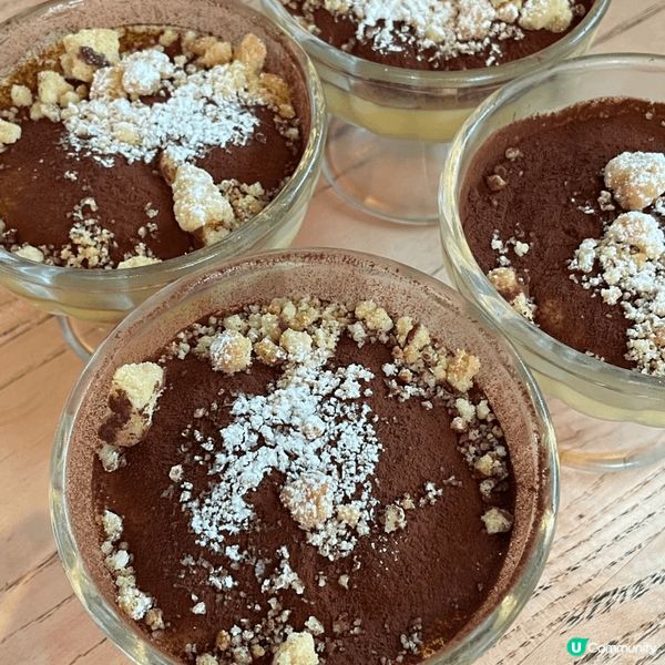 Pirata 餐廳出名?甜品：Tiramisu，它的奶香味和...