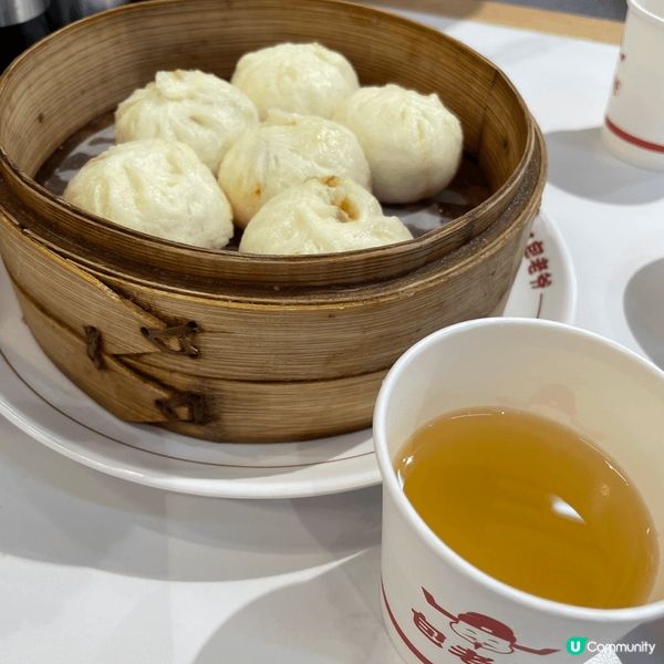 好抵好抵，行到?坐低食盅小籠包子～仲有杯酸梅汁比你飲～1籠5...