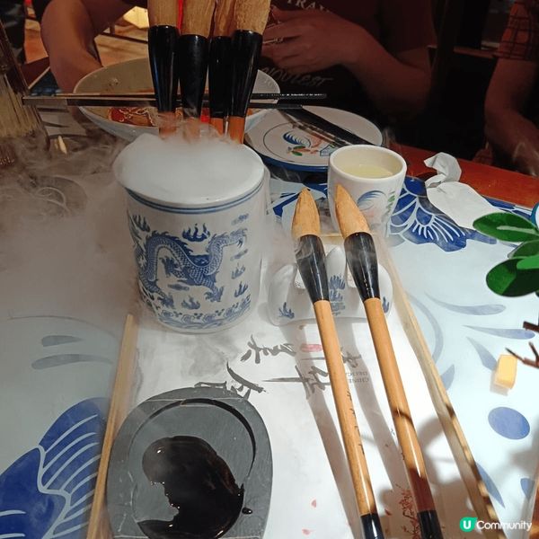 毛筆酥，一份6個，脆卜卜的毛筆內面?甜甜??蕃薯，食落有D特...