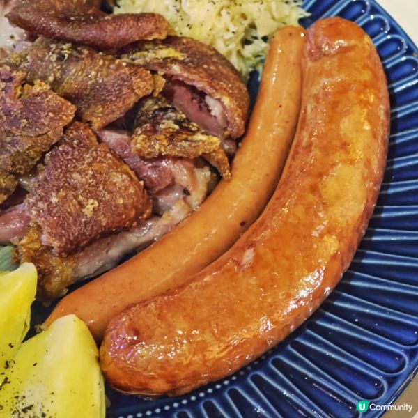 德式🇩🇪小木🪟屋風🏠酒吧🍺餐廳