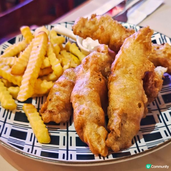 德式🇩🇪小木🪟屋風🏠酒吧🍺餐廳